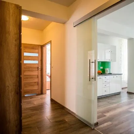 Apart-center Makuszynskiego Апартаменты